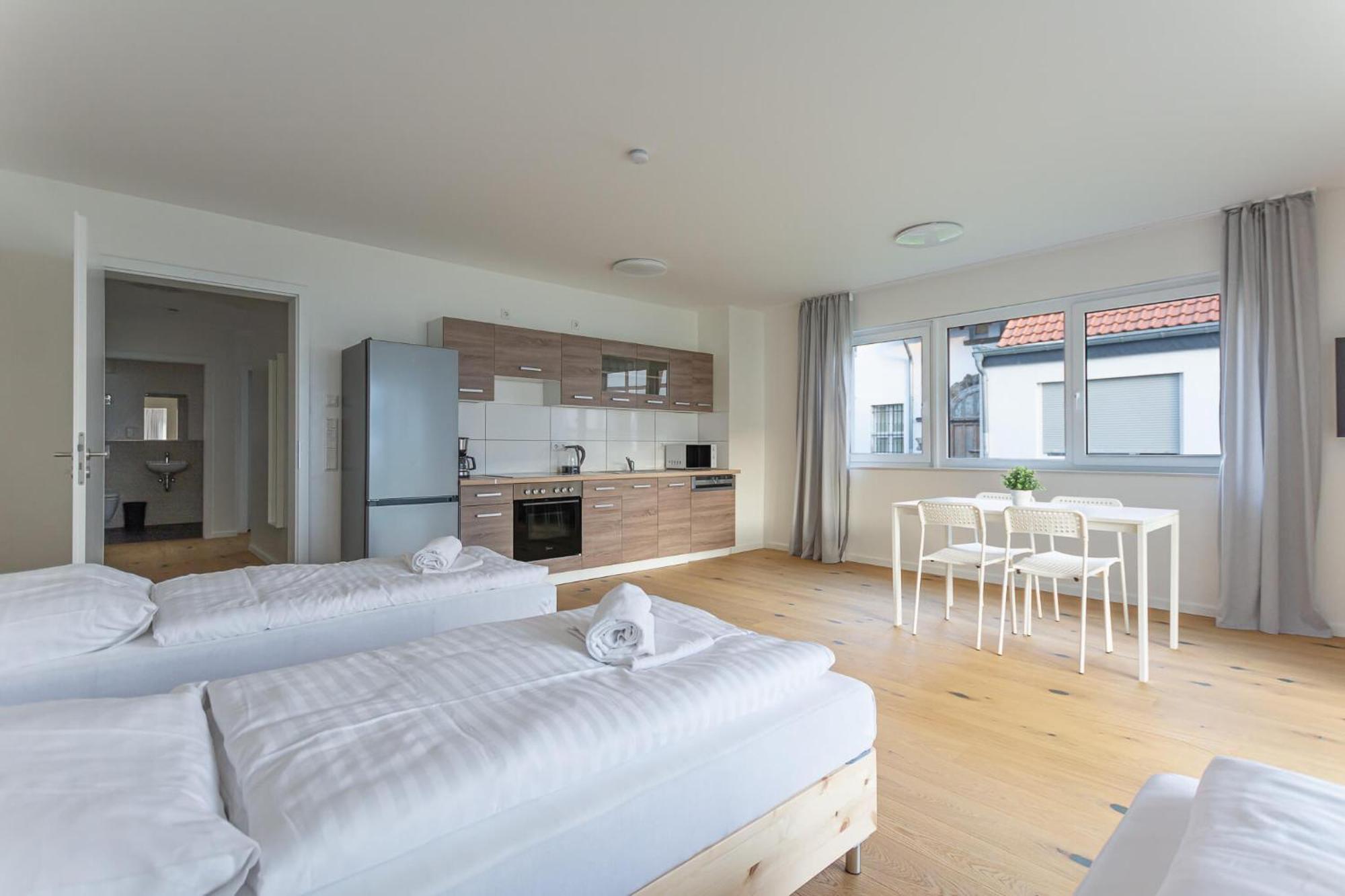 T&K Apartments - Bergisch Gladbach - 7 Comfortable Apartments - 20 Min To Fair Messe Cologne Ngoại thất bức ảnh